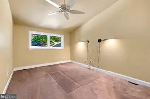 2367 Pheasant Hill Ln, Malvern, PA 19355 - Photo 36