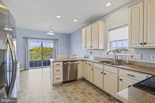 910 W Mill Creek Way, Pottstown, PA 19465 - Photo 18