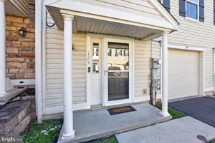 125 Red Oak Ct Ct, Honey Brook, PA 19344 - Photo 2