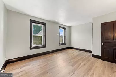 22 S 5th Avenue, Coatesville, PA 19320 - Photo 12