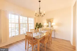 49 Longview Cir, Berwyn, PA 19312 - Photo 10