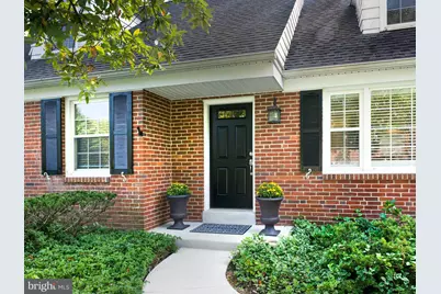 738 Laurel Lane, Wayne, PA 19087 - Photo 2
