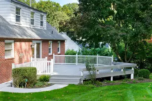 738 Laurel Ln, Wayne, PA 19087 - Photo 8