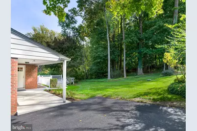 738 Laurel Lane, Wayne, PA 19087 - Photo 4