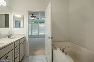 1045 Balfour Cir, Phoenixville, PA 19460 - Photo 26