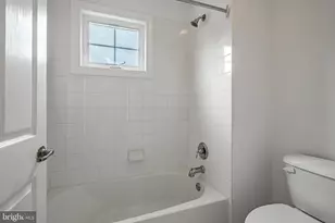1045 Balfour Cir, Phoenixville, PA 19460 - Photo 32
