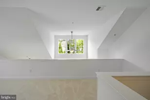 1045 Balfour Cir, Phoenixville, PA 19460 - Photo 34