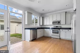 621 W Magnolia Ct, Kennett Square, PA 19348 - Photo 16