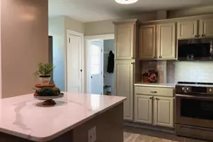 324 High St, Phoenixville, PA 19460 - Photo 6