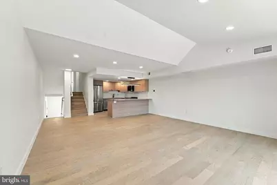 30 N Waterloo Road #10, Devon, PA 19333 - Photo 2