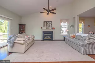 209 Cog Hill Dr, Honey Brook, PA 19344 - Photo 18