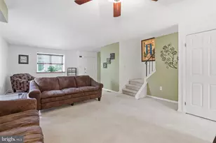 1909 Diane Cir, Phoenixville, PA 19460 - Photo 8