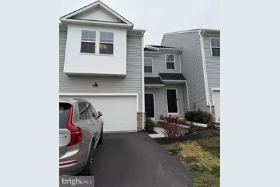 15 Painters Way, Pottstown, PA 19465 - Photo 1