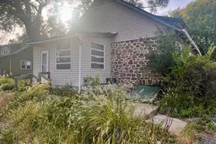 1354 S Hanover St, Pottstown, PA 19465 - Photo 2