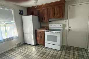 20 Carol Ln, Coatesville, PA 19320 - Photo 6