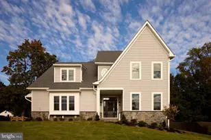 2 Martins Ln, Berwyn, PA 19312 - Photo 2