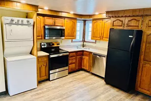 88 N Main St, Spring City, PA 19475 - Photo 2