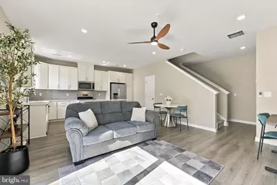 745 Platinum Drive, Phoenixville, PA 19460 - Photo 2