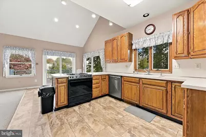 468 Creekside Drive, Downingtown, PA 19335 - Photo 8