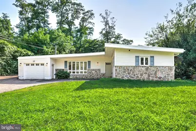 904 S Chester Road, West Chester, PA 19382 - Photo 1