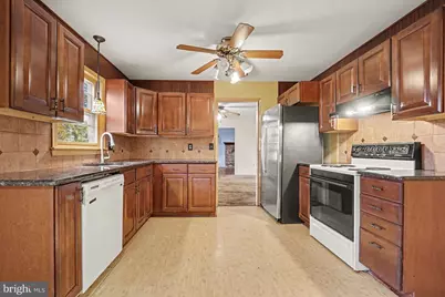 100 Woodcrest Drive, Downingtown, PA 19335 - Photo 10