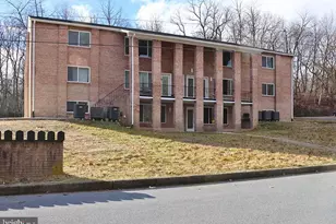 747 Garden Dr, Harrisburg, PA 17111 - Photo 1