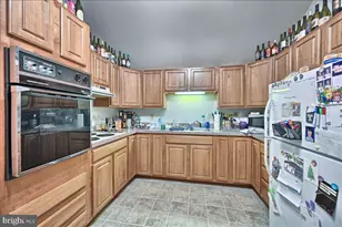 107 S Hanover St, Hershey, PA 17033 - Photo 48