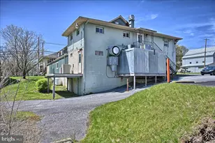 107 S Hanover St, Hershey, PA 17033 - Photo 34