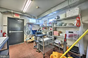 107 S Hanover St, Hershey, PA 17033 - Photo 26