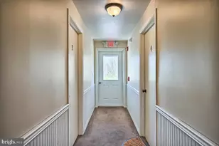 107 S Hanover St, Hershey, PA 17033 - Photo 60