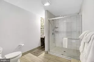 2917 N Front St, Harrisburg, PA 17110 - Photo 10