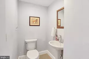 2917 N Front St, Harrisburg, PA 17110 - Photo 16