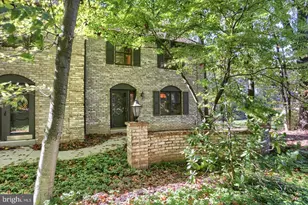 1300 Sand Hill Rd, Hummelstown, PA 17036 - Photo 2