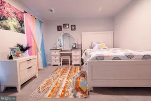 1722 Bradley Dr, Harrisburg, PA 17110 - Photo 32