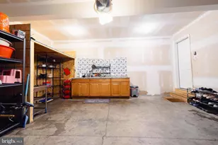 1722 Bradley Dr, Harrisburg, PA 17110 - Photo 48