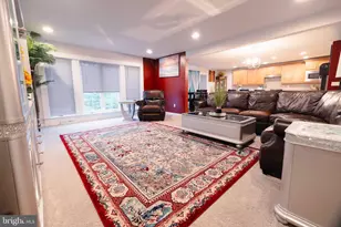 1722 Bradley Dr, Harrisburg, PA 17110 - Photo 10