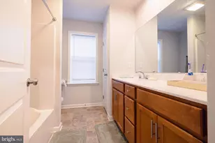 1722 Bradley Dr, Harrisburg, PA 17110 - Photo 40