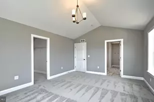 2424 Hawthorne Dr, Harrisburg, PA 17110 - Photo 18