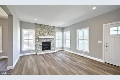 2424 Hawthorne Drive, Harrisburg, PA 17110 - Photo 14