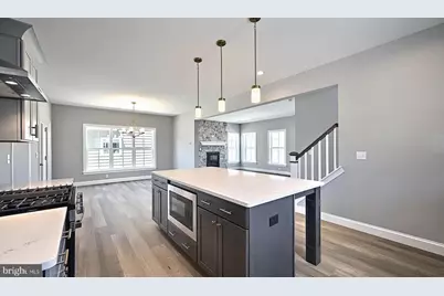 2424 Hawthorne Drive, Harrisburg, PA 17110 - Photo 10