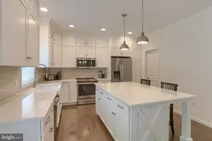 725 Hampton Ct, Harrisburg, PA 17112 - Photo 14