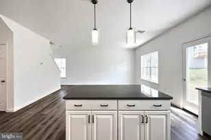 7865 Briarwood Dr, Harrisburg, PA 17112 - Photo 8