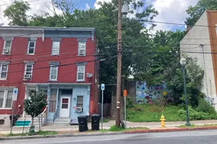 1210 Market St, Harrisburg, PA 17103 - Photo 2