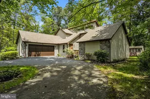 3504 Hickory Hollow Rd, Harrisburg, PA 17112 - Photo 2