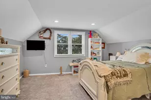 520 W Caracas Ave, Hershey, PA 17033 - Photo 20