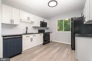 2001 Mt Vernon Cir, Harrisburg, PA 17110 - Photo 12