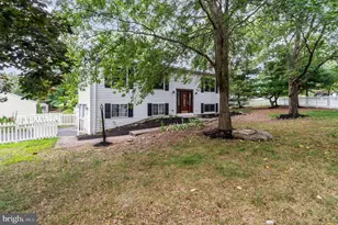 2001 Mt Vernon Cir, Harrisburg, PA 17110 - Photo 1