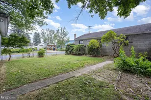 235 S 29th St, Harrisburg, PA 17103 - Photo 26