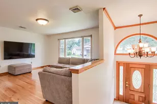 3810 Manor Dr, Harrisburg, PA 17110 - Photo 8