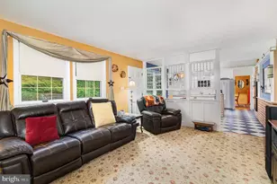 2221 Mockingbird Rd, Harrisburg, PA 17112 - Photo 10